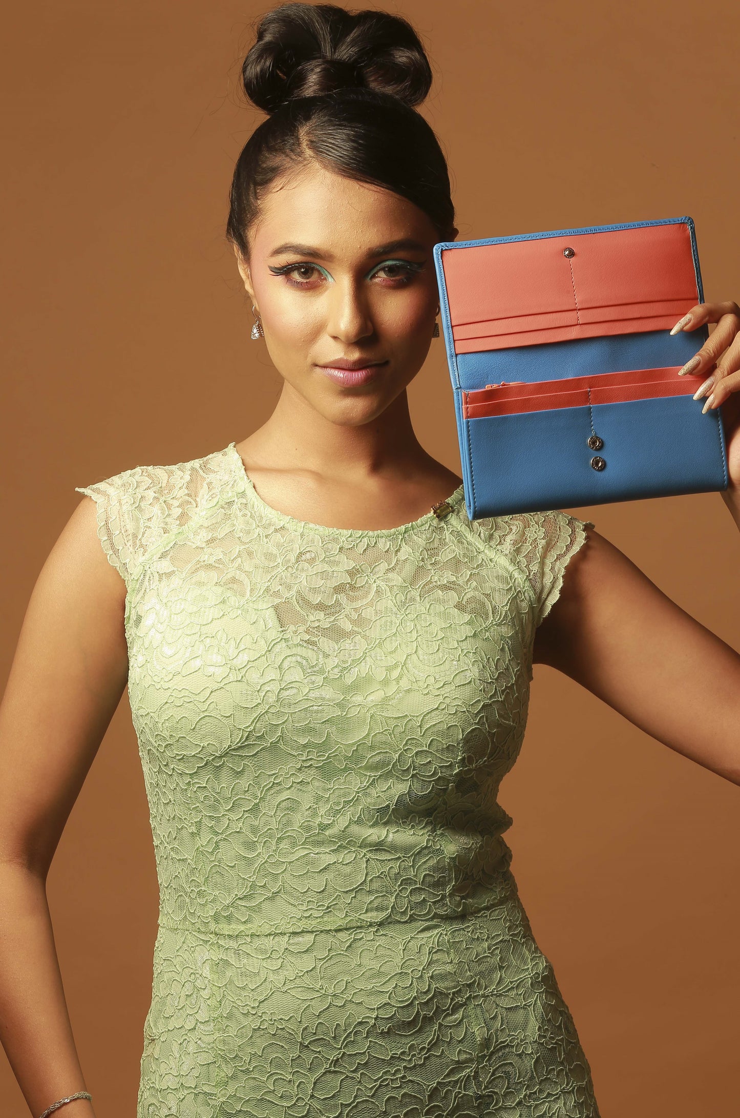 Muse Leather Wallet - Crafted to Colour Your World.