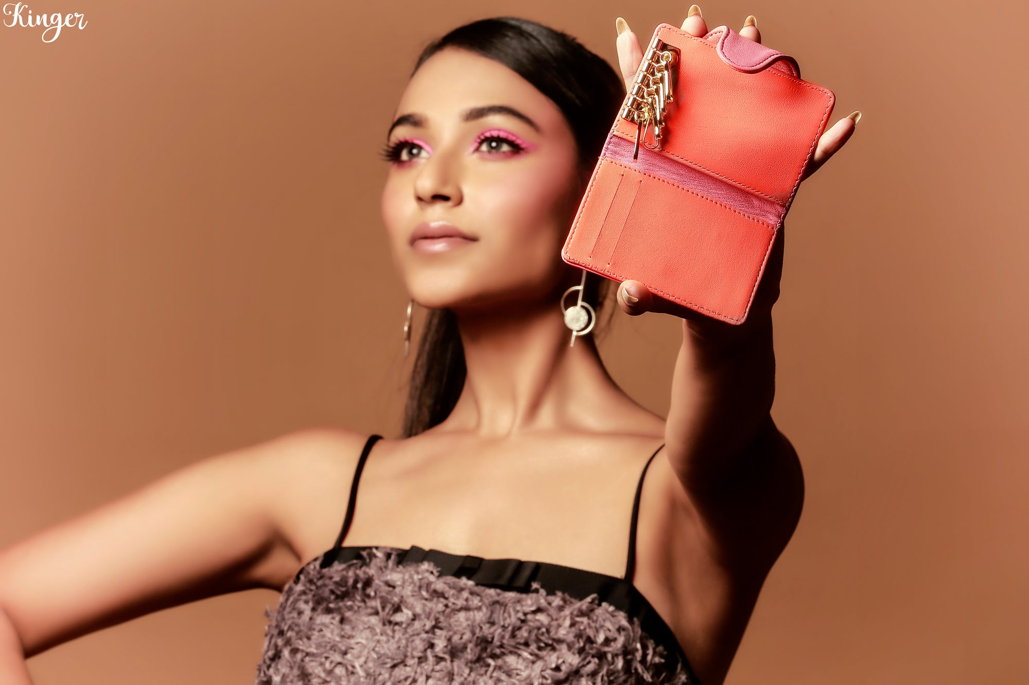 Timeless Leather, Modern Design